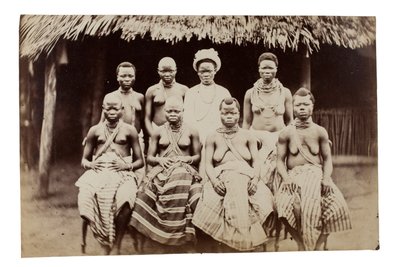 Esposas del rey Ja Ja, Nigeria, 1880s de Unknown